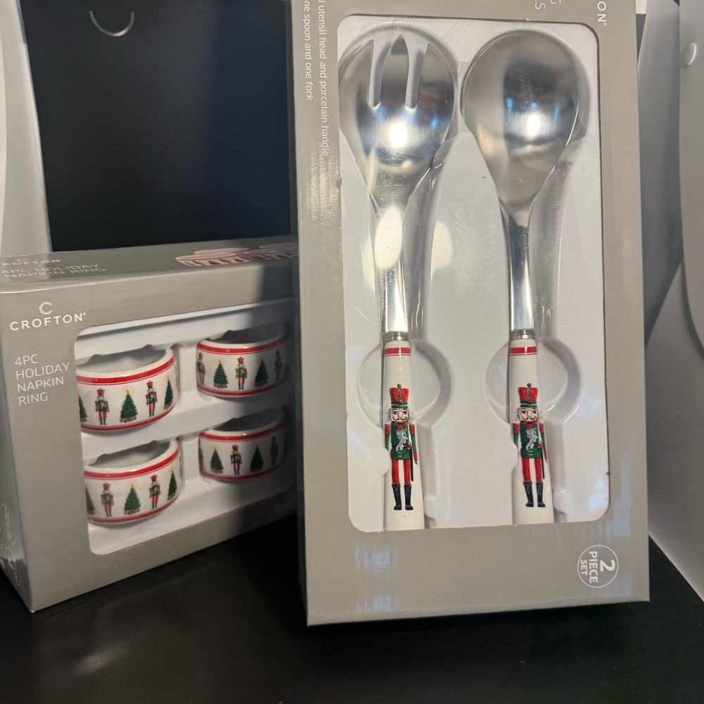 CROFTON NWT Holiday Serving Utensils and Napkins Rings Nutcracker sets.
